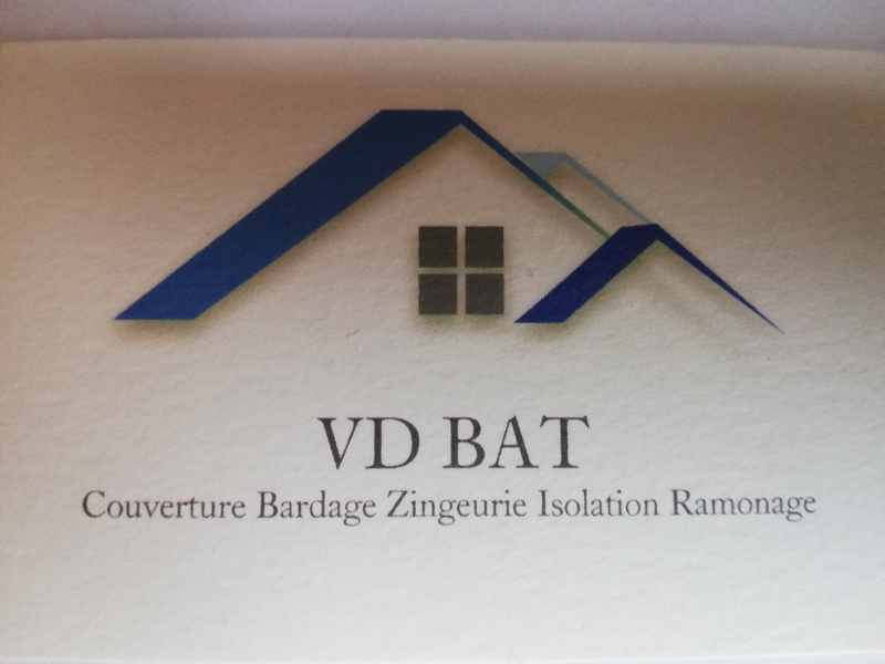 Logo de VD BAT, société de travaux en Décrassage ou démoussage de toiture