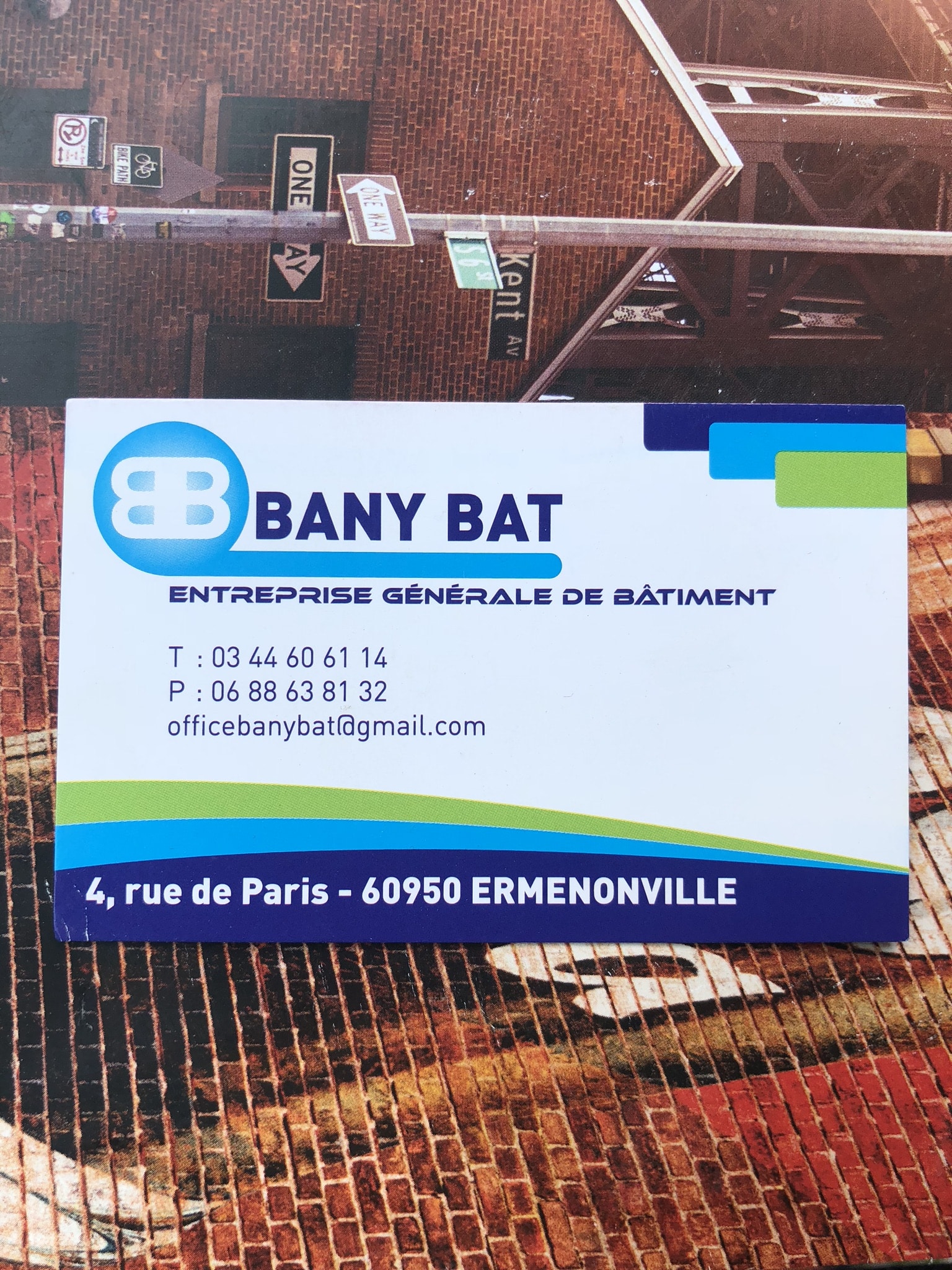 Logo de Bany bat, société de travaux en Construction, murs, cloisons, plafonds