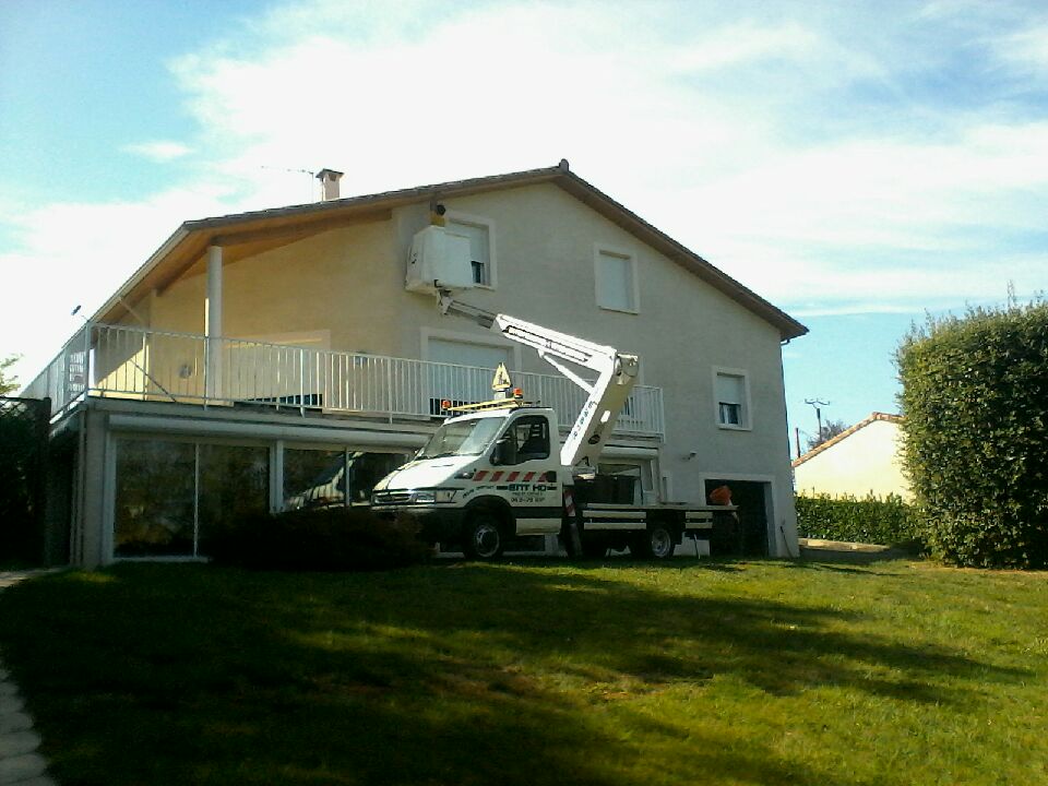 Logo de Helfrick Joakim, société de travaux en Ravalement de façades