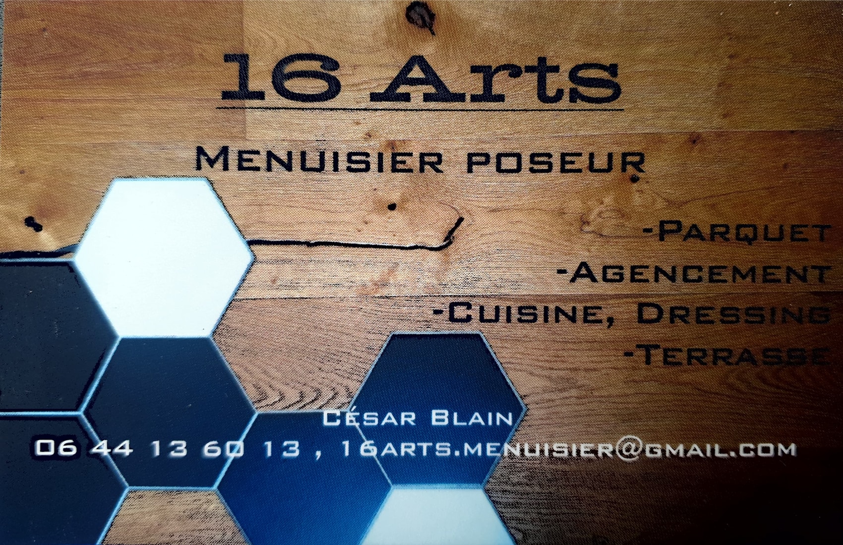 Logo de 16 Arts, société de travaux en Fourniture, création et pose de placards