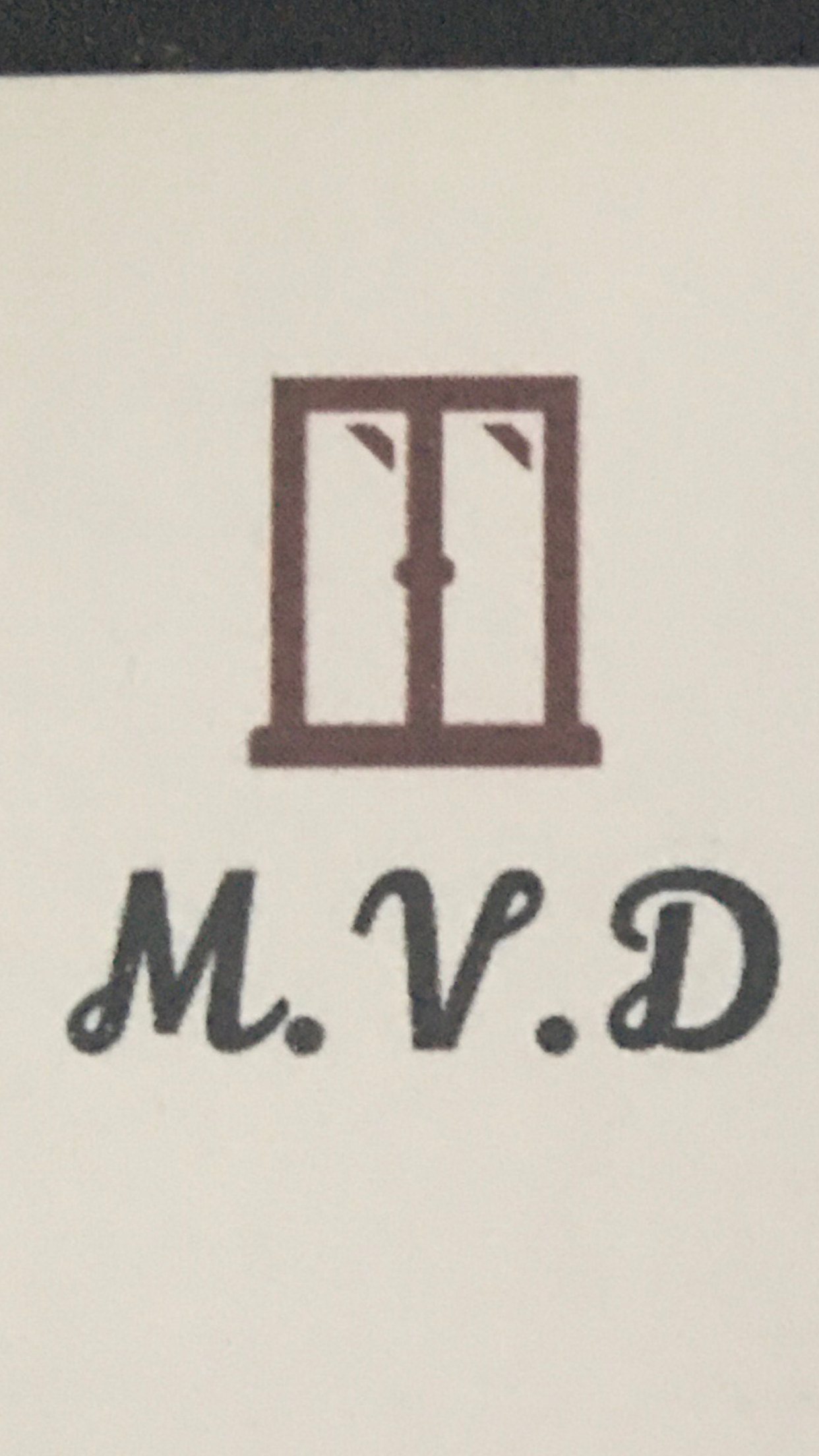 Logo de miroiterie mvd, société de travaux en Changement de vitres cassées