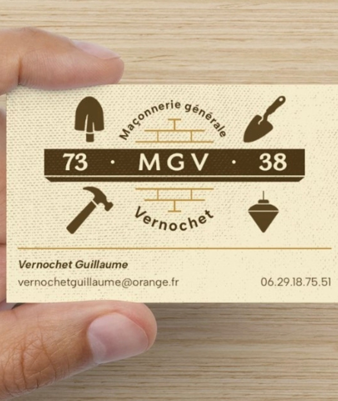 Logo de MGV, société de travaux en Maçonnerie : construction de murs, cloisons, murage de porte